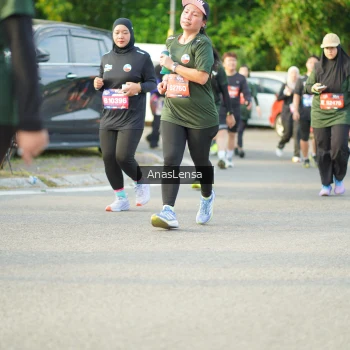 Runner Photo 3968723