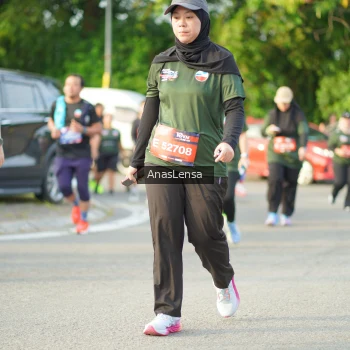 Runner Photo 3968736