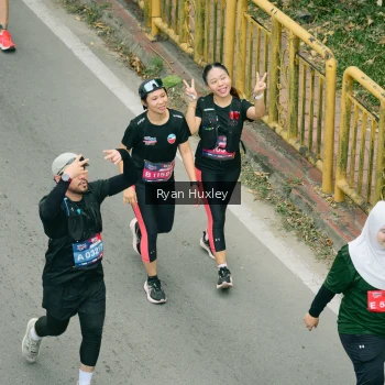 Runner Photo 3968766