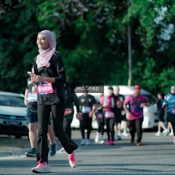 Runner Photo 3968786