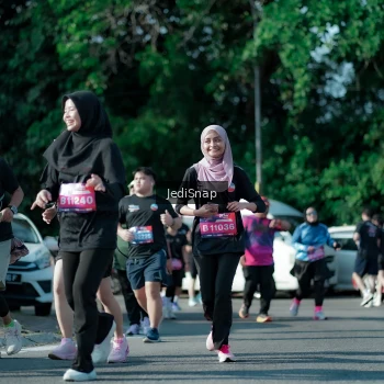 Runner Photo 3968787
