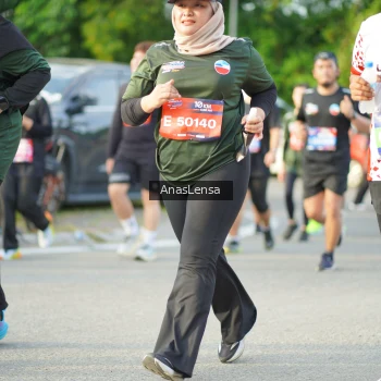Runner Photo 3968815