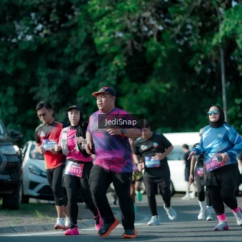 Runner Photo 3968828