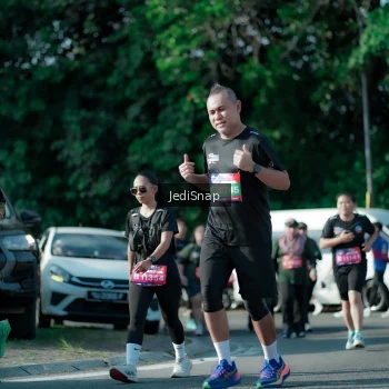 Runner Photo 3968882