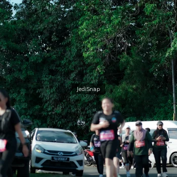 Runner Photo 3968934
