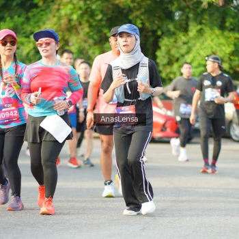 Runner Photo 3968937