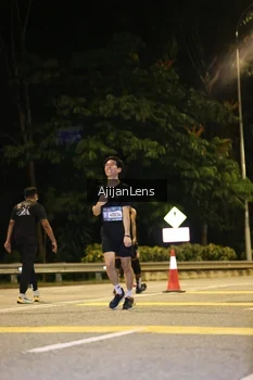 Runner Photo 3968972