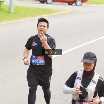 Runner Photo 3968981