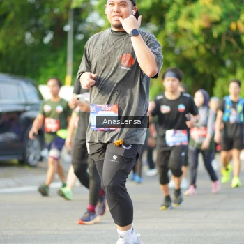 Runner Photo 3969043