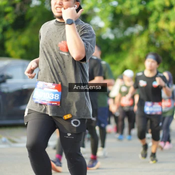 Runner Photo 3969055