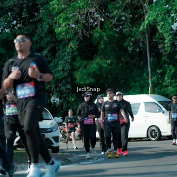 Runner Photo 3969064