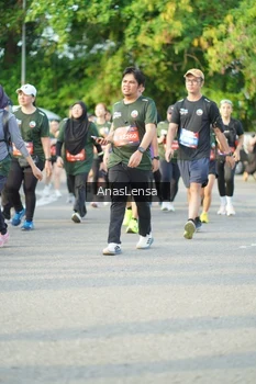 Runner Photo 3969131