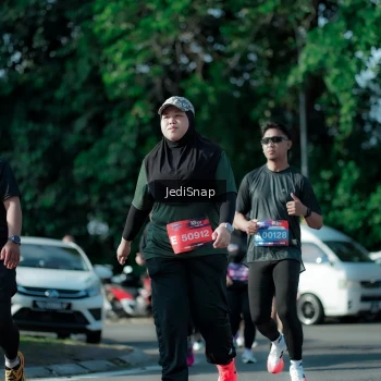 Runner Photo 3969144