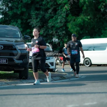 Runner Photo 3969244