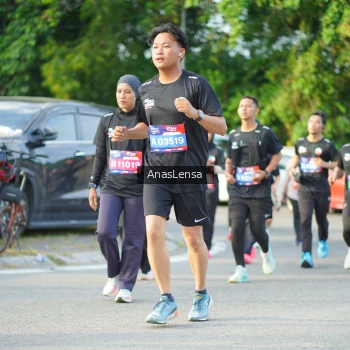 Runner Photo 3969285