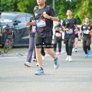 Runner Photo 3969343