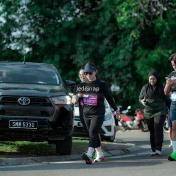 Runner Photo 3969414