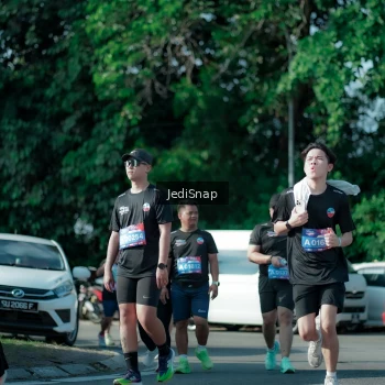 Runner Photo 3969425