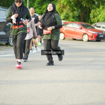 Runner Photo 3969444