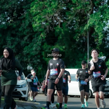 Runner Photo 3969454