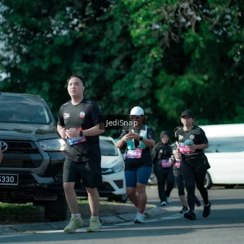 Runner Photo 3969531