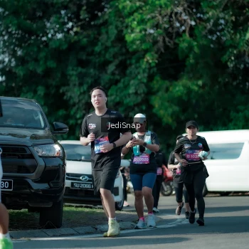 Runner Photo 3969537