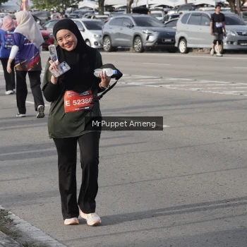 Runner Photo 3969543