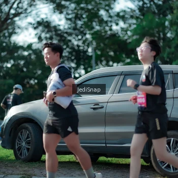 Runner Photo 3969654