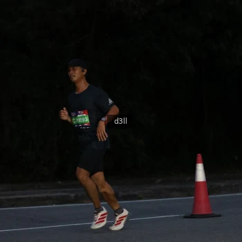 Runner Photo 3969685