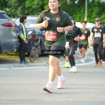 Runner Photo 3969693