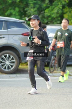 Runner Photo 3969706