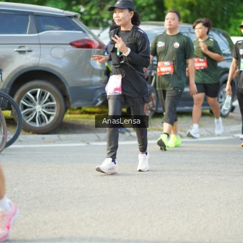Runner Photo 3969708