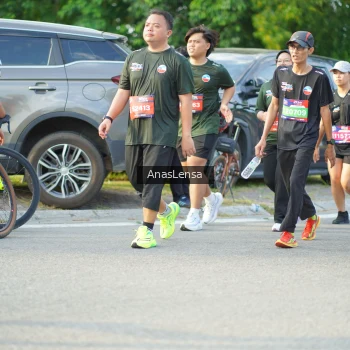 Runner Photo 3969724