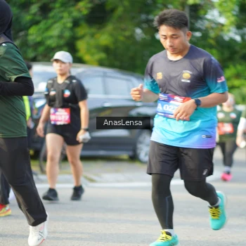 Runner Photo 3969725