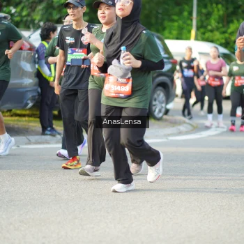 Runner Photo 3969726
