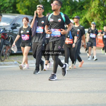 Runner Photo 3969751