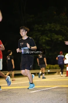 Runner Photo 3969771