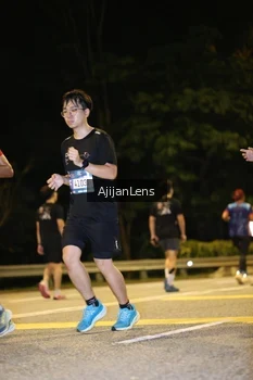 Runner Photo 3969881