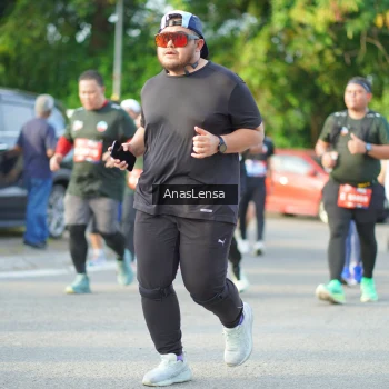 Runner Photo 3969952
