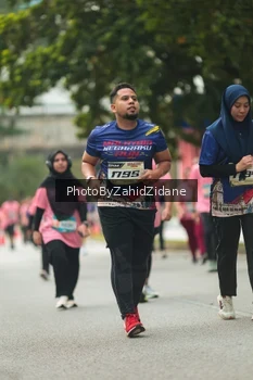 Runner Photo 3970002