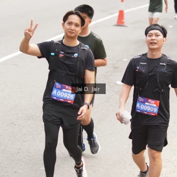 Runner Photo 3970005
