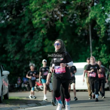 Runner Photo 3970037