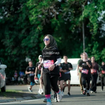 Runner Photo 3970057