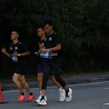 Runner Photo 3970065