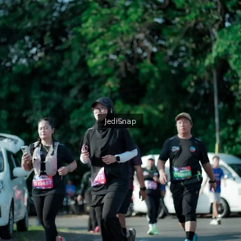 Runner Photo 3970331