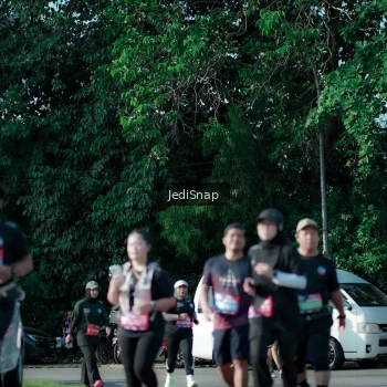Runner Photo 3970335