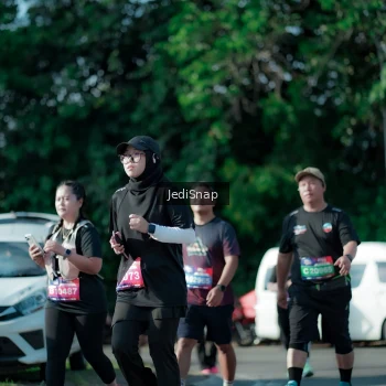 Runner Photo 3970348