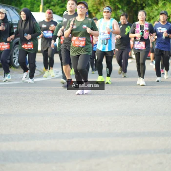 Runner Photo 3970516