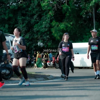 Runner Photo 3970581