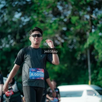 Runner Photo 3970585